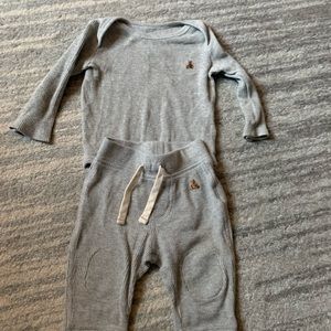 Baby Gap 6-12 month bundle. Outfit and zip up sweatshirt